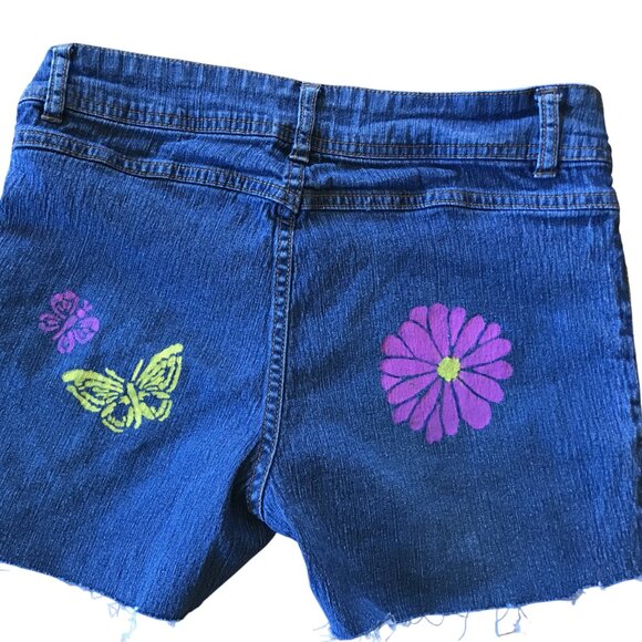 Painted Cutoffs, Junior Size 11: Upcycled Frayed Hippie Wild Child Jean Shorts - Picture 3 of 10